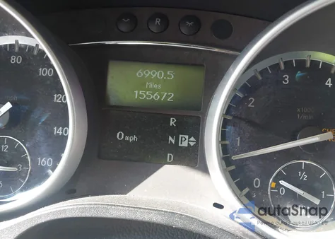 2011 Mercedes-Benz Gl 550 4Matic z USA, uszkodzony, nr VIN 4JGBF8GE7BA697151